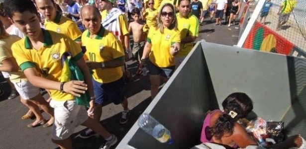 Imagem de contraste social no Brasil causa novo debate no exterior