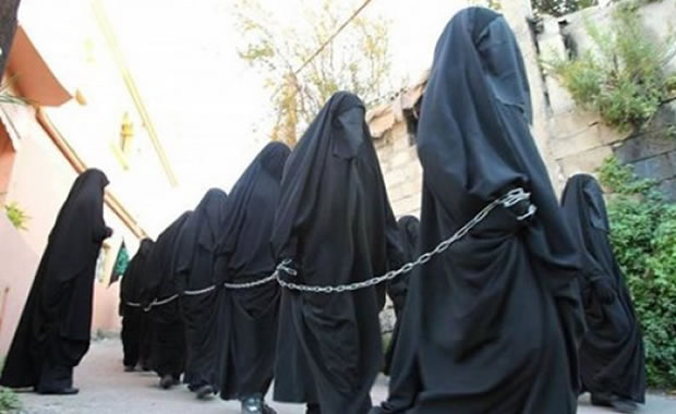 Estado Islâmico leiloa meninas cristãs
