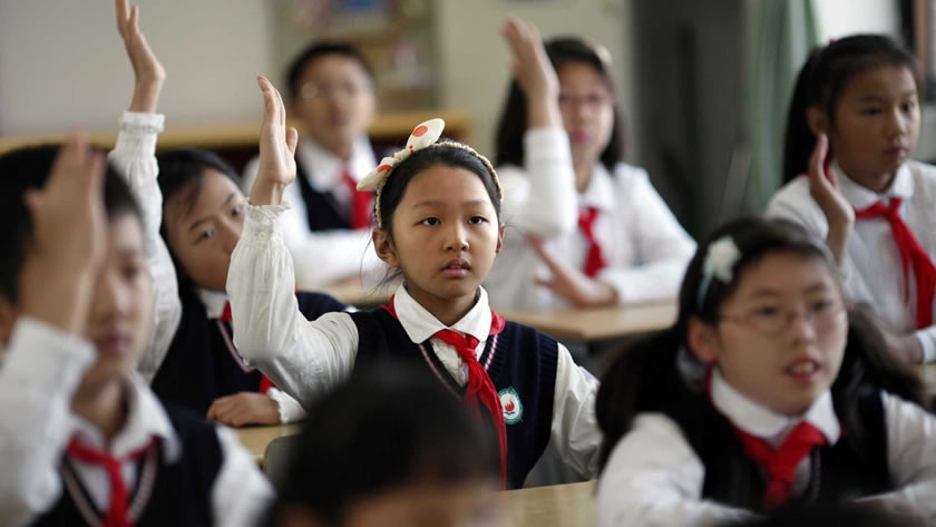Crianças chinesas são forçadas a negar sua fé