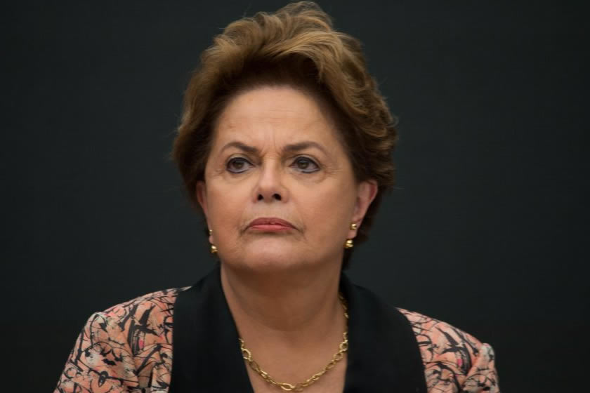 Dilma pede pensão por tortura durante regime militar
