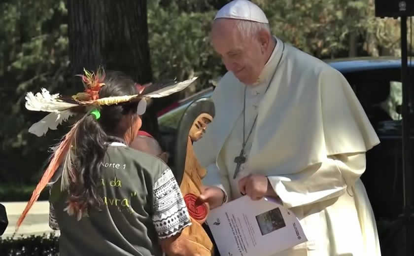 Papa Francisco: a Igreja que sonhamos é adoradora e serva de todos e dos  últimos - Diocese de Itabira - Cel. Fabriciano